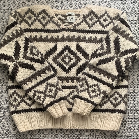 GAP Sweaters - GAP Cream and Black Patterned Wool Sweater